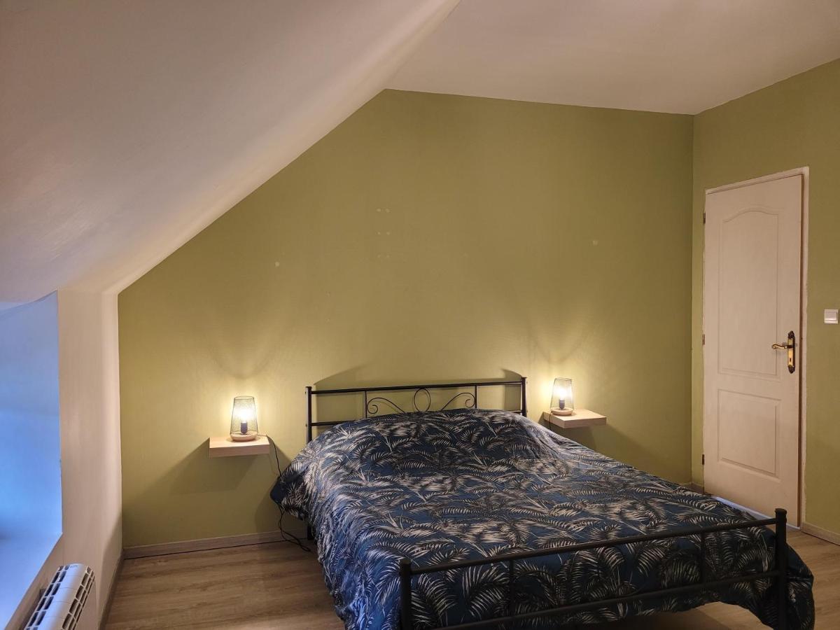 Un Nid Pour La Nuit Villa Bransles Екстериор снимка